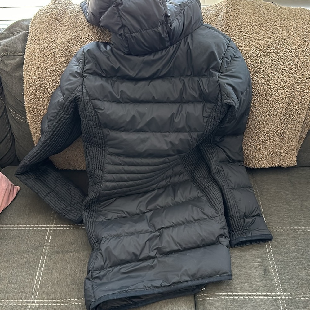 Lolë black winter coat